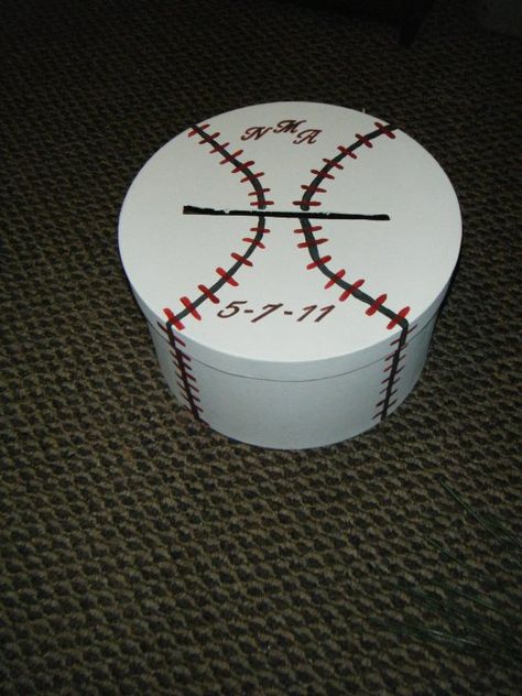 baseball...Oh yeah..Great for raffle tickets or donations at fundraisers.  Definitely making one of these. Valentine's Box Ideas, Valentine Box Unicorn, Baseball Centerpieces, Valentines Box Ideas, Diy Valentine's Box, Kid Valentines, Box Ideas For Kids, Valentine's Boxes, Valentine Boxes For School