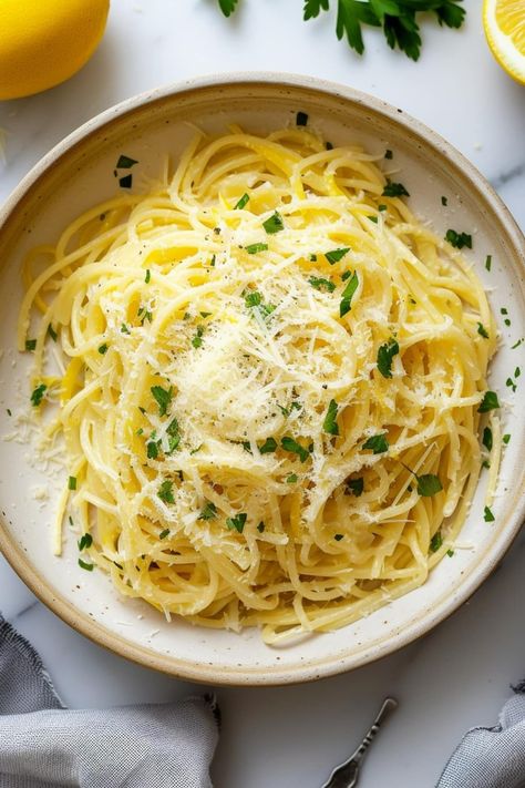 Lemon Spaghetti (Easy Recipe) - Insanely Good Spaghetti Easy Recipe, Spaghetti Easy, Lemon Shrimp Pasta, Lemon Pasta Recipes, Lemon Spaghetti, Light Pasta, Boiling Pasta, Lemon Pasta, Pasta Sauces