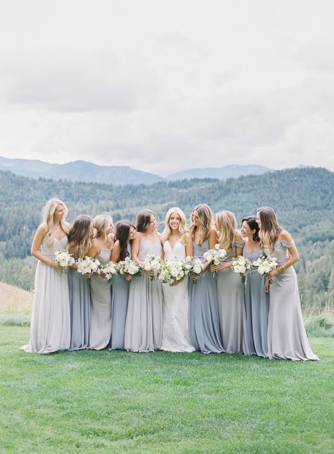 Read More: https://www.stylemepretty.com/2019/03/02/a-beautiful-blue-and-cream-mountain-wedding-at-suncadia-resort/ Mountain Wedding Colors, Suncadia Resort, Mountain Wedding Ideas, Wedding Flower Guide, Late Summer Weddings, Luxury Wedding Venues, Wedding 2024, Bridesmaid Style, Blue Bridesmaid Dresses