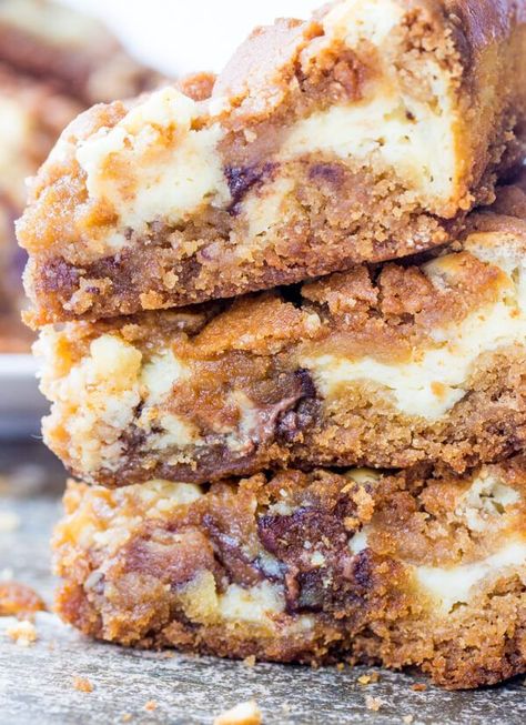 Peanut Butter Cup Cheesecake Bars Cup Cheesecake, Peanut Butter Cup Cheesecake, Peanut Butter Cups Recipe, Bar Desserts, Butter Sandwich, Peanut Butter Desserts, Salty Cake, Peanut Butter Cup, Ooey Gooey