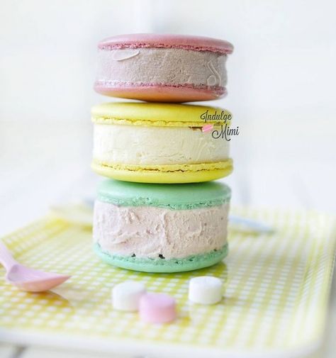 Best Macaron Recipe, Macaron Ice Cream Sandwich, Macaron Template, French Macarons Recipe, Kristen May, Ice Cream Sandwiches Recipe, Macaron Filling, Macaron Cake, Ice Cream Sandwiches