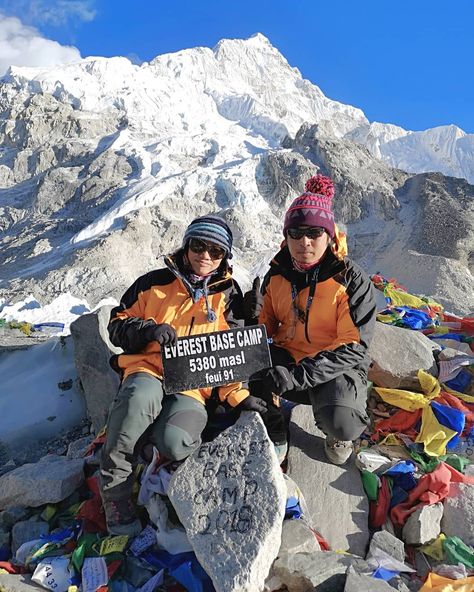 Ever wondered how long it takes to get to the Everest Base Camp? Here are some quick facts for trekking to Everest Base Camp in 2019. Fake Reality, Base Camp Everest Trekking, Mt Everest Base Camp Trek, Climbing Mount Everest, Mount Everest Base Camp, Travel Nepal, Climbing Mt Everest, Nepal Culture, Nepal Mount Everest