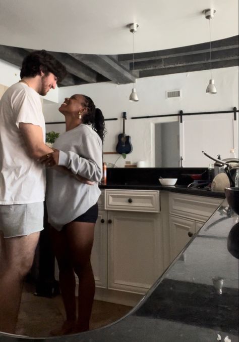 Black Women And White Men Aesthetic, Wmbw Aesthetic, Pda Couples, Simone Solomon, Tia And Tamera, Sophie Lark, Interracial Couples Bwwm, Famous Twins, Biracial Couples