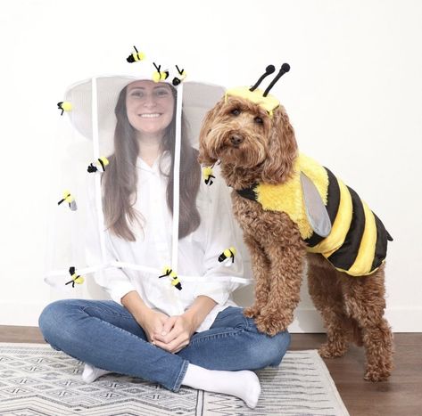 Pet Duo Halloween Costumes, Costume Ideas With Your Dog, Brown Dog Halloween Costumes, Husky Halloween Costumes Dogs, Dog Custom Halloween, Dog Costumes Matching Owner, Puppy Custome Halloween, Bee Dog Costume, Cute Halloween Costumes With Your Dog