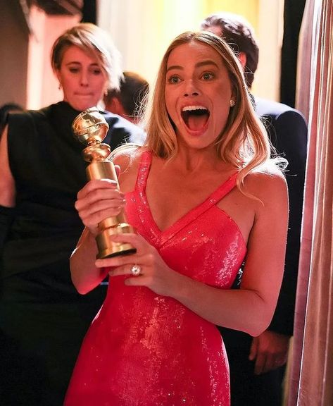 Margot Robbie Instagram, Margot Robbie Red Carpet, Margot Robbie Movies, Awards Viewing Party, Golden Globe Winners, Candace Cameron Bure, Jamie Campbell Bower, January 7, Golden Globe Award