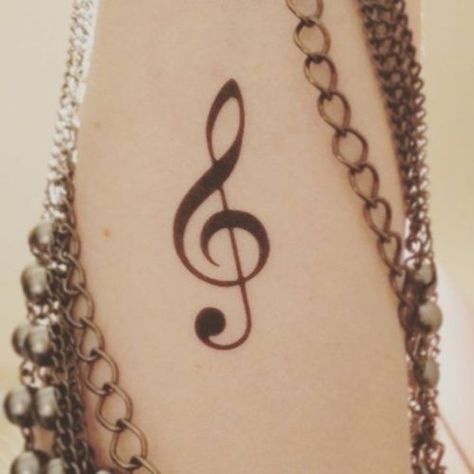 150+ Meaningful Treble Clef Tattoo Designs for Music Lovers (2024) G Clef Tattoo, Treble Tattoo, Clef Tattoo, Treble Clef Tattoo, Wörter Tattoos, Diy Tattoo Permanent, Music Notes Tattoo, Tattoo Diy, Tattoo Music