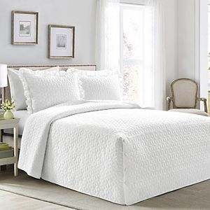 Lush Decor Ruffle Skirt Bedspread Set Country Style Bedroom Decor, Country Bedspreads, French Country Style Bedroom, Country Style Bedroom, White Bedspreads, Queen Bedspread, Lush Decor, Bob's Discount Furniture, Ruffle Bedding