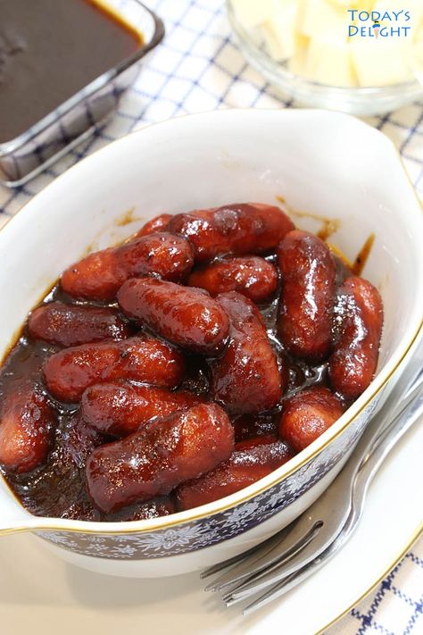 Barbecue Little Smokies with Grape Jelly is easy to make d on stove top, crock pot or even in an instant pot. For recipe and more, visit todaysdelight.com Little Smokies With Grape Jelly, Smokies With Grape Jelly, Little Smokies Crockpot, Smokies Crockpot, Louisiana Seafood Gumbo, Lil Smokies Recipes, Crockpot Party Food, Little Smokies Recipes, Seafood Gumbo Recipe