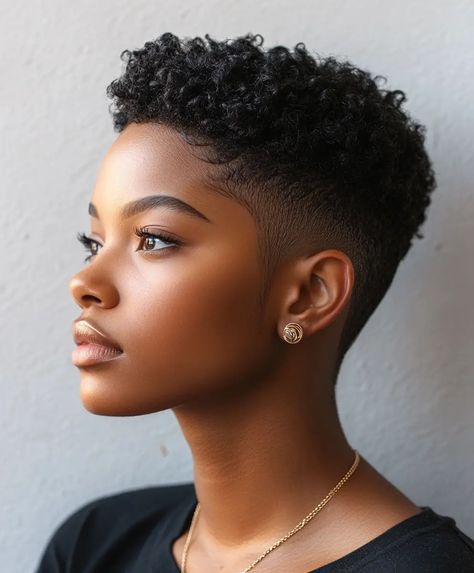 Black Women Fades Haircuts, Taper Fade Black Women, Womens Tapered Natural Haircut, Taper Fade Women, Short Hair Black Women Natural, Fade Haircut Women Natural Hair, Short Pixie Cut Black Women, Tapered Twa Hairstyles, Undercut Natural Hair