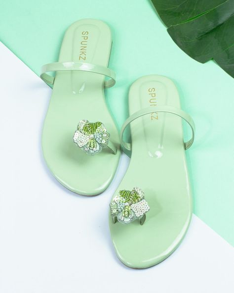 Bloom in Style with Spunkz Vibrant Floral Sequins Sandals! 🌸✨ Add a touch of elegance to your summer look with our stunning Vibrant Floral Sequins Embellished Flat Sandals! From beads and sequins flip flops to floral ring toe flat slides, Spunkz has the perfect pair for every occasion. 🌺 Save upto 40% OFF + Free Delivery across Pakistan! 🌺 Step into comfort and sparkle with Spunkz! Shop online now and make every step a stylish one. #SpunkzFootwear #FloralSandals #Fashion #PakistanFashion ... Sequin Sandals, Toe Ring Sandals, Embellished Flats, Floral Sandals, Pakistan Fashion, Floral Ring, Embellished Sandals, Toe Ring, Vibrant Green