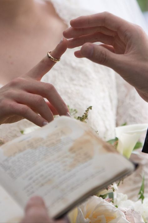 man places wedding ring on right index finger of woman Jewish Wedding Aesthetic, Ceremony Traditions, Jewish Wedding Rings, Jewish Wedding Traditions, Jewish Bride, Jewish Wedding Ceremony, Ceremony Photography, Ring Exchange, Wedding Ceremony Traditions