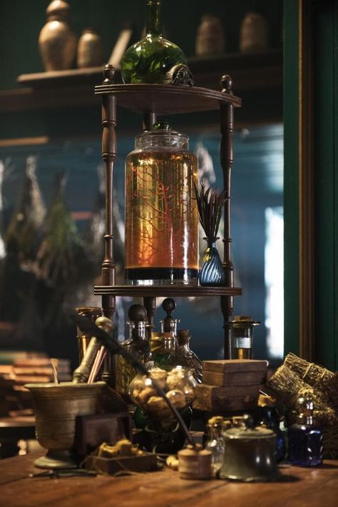 Outlander Season 2, Witch Cottage, Witch Aesthetic, Kitchen Witch, Andalusia, Absinthe Fountain, Shade Garden, A Shelf, Larp