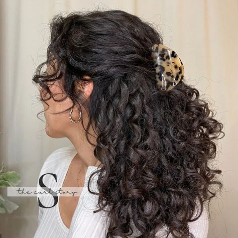 Monday Hairstyles | The Go-To Half-Up • The Curl Story Curly Hair Half Up, Monday Hairstyles, Curly Hairstyles Half Up Half Down, Half Up Half Down Curly Hair, Half Up Curly Hairstyles, Curly Half Up Half Down, Curly Hair Half Up Half Down, Hair Half Up, Haircuts For Curly Hair