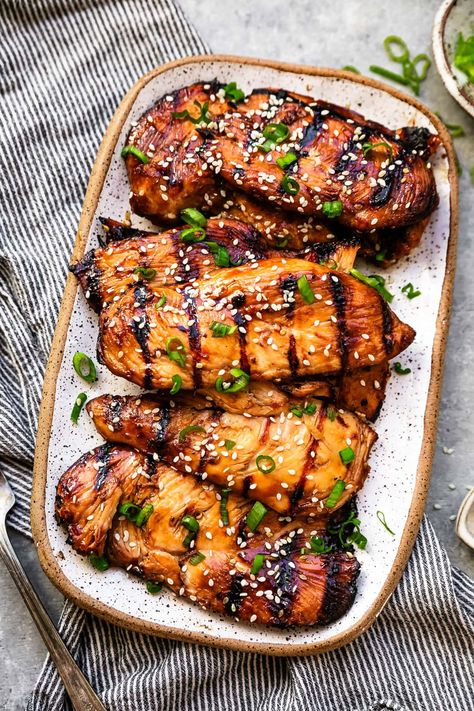 This fast and easy Asian Grilled Chicken recipe is the perfect excuse to get outside and use your grill or your indoor grill pan! #grilledchicken #chickenbreast #highprotein #lowcarb #dinner Asian Grilled Chicken, Turkey Entrees, Grilled Chicken Recipe, Chicken Breast Cutlet, Chicken Health, Skinnytaste Recipes, Easy Asian, Indoor Grill, Grilled Chicken Recipes