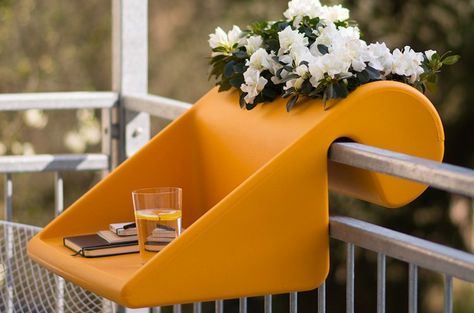 Michael Hilgers' BalKonzept Will Turn Your Balcony Into a Breeze Office | 6sqft Hidden Spaces, Fire Escape, Balcony Furniture, Balcony Railing, Apartment Balcony, Wall Table, Design Exterior, Elegant Furniture, Household Furniture