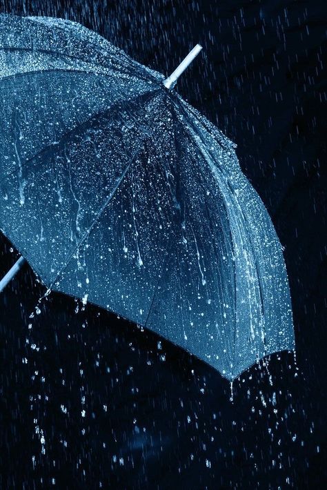 Umbrella In Rain Aesthetic, Rain In Window Aesthetic, Rain Blue Aesthetic, Rain Drops Aesthetic, Blue Rain Aesthetic, Umbrellas Aesthetic, Rainy Wallpaper Aesthetic, Rain Moodboard, Rain Aesthetic Dark