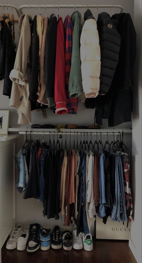 Closet, walk-in closet, aesthetic, fashion, bedroom, ideas, ikea Walk In Closet Aesthetic, Closet Aesthetic, Closet Ideas, 2024 Vision, Aesthetic Grunge, Walk In Closet, Walk In, Vision Board, Tumblr