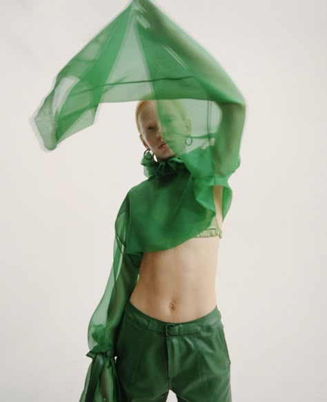 LUNDLUND Viviane Sassen, Colour Trend, Green Clothing, Photoshoot Concept, Cult Gaia, Fashion Photography Editorial, Trend Forecasting, Fashion Images, Best Photographers