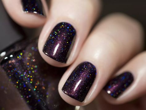 Ilnp Nail Polish, Dark Purple Nails, Purple Holographic, Wine Nails, Nagellack Trends, Holographic Nail Polish, Buy Wine, Holographic Nails, Classy Nails