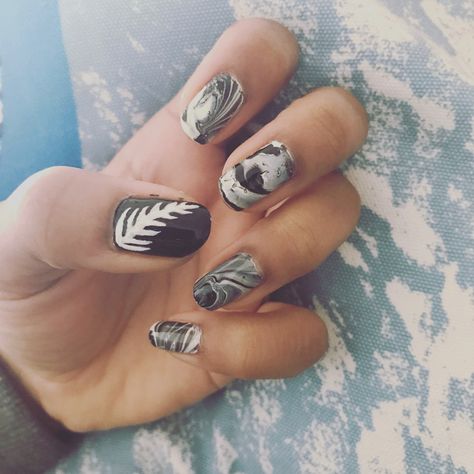 New Zealand inspired! Black and white water marble with silver fern design Black Nails With Silver, Nails With Silver, Fern Design, Water Marble, Silver Fern, Design Nails, Black Nails, Fern, New Zealand