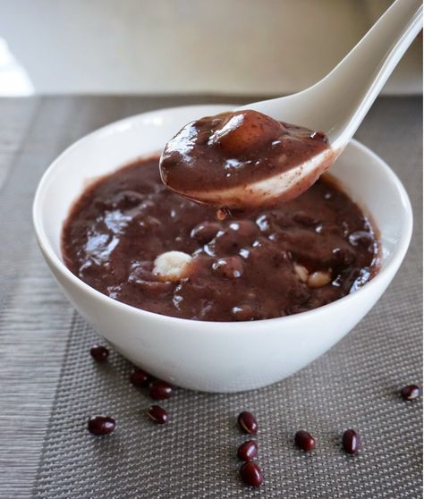 Miss Hangrypants: Sweet Red Bean Soup [단팥죽 - Dan Pat Jook] Mexican Red Beans, Asian Beans, Adzuki Bean Recipe, Red Bean Dessert, Green Bean Seeds, Red Bean Soup, Beans Vegetable, Sweet Soup, Azuki Bean