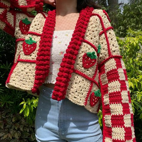 Red Color Palette, Crochet Sweater Design, Strawberry Delight, Fall Crochet, Dungeon Meshi, Crochet Strawberry, Crochet Design Pattern, Kawaii Crochet, Crochet Clothing And Accessories