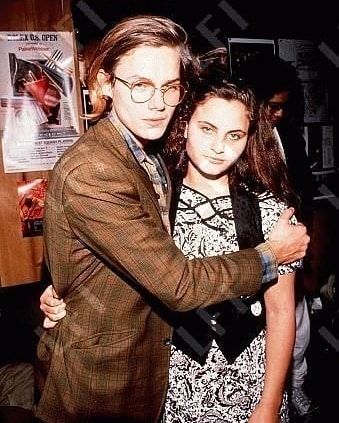 River And Joaquin Phoenix, Rain Phoenix, 90s Actors, River Phoenix, Love U Forever, Joaquin Phoenix, Keanu Reeves, Role Models, Actors & Actresses