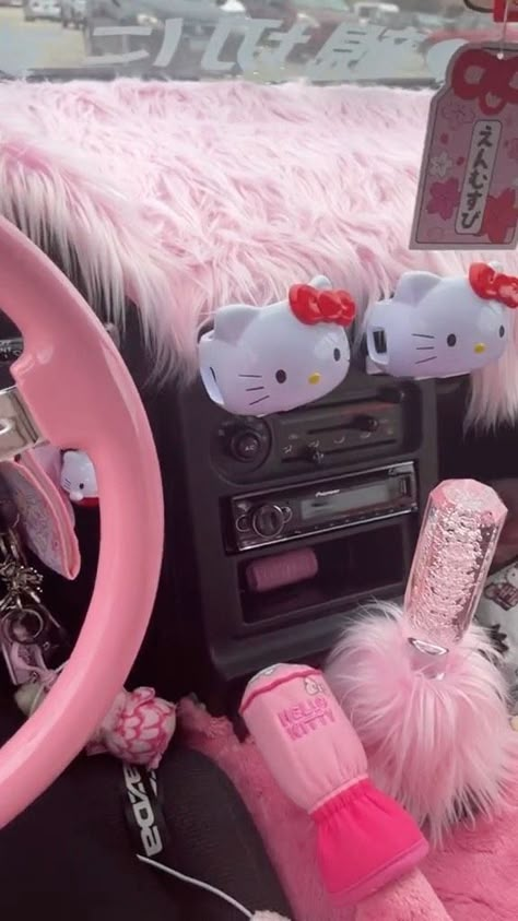 Cute Car Aesthetic, Girly Car Decor, Sanrio Car, Cute Car Ideas, Bubble Pop Electric, Hello Kitty Decor, Hello Kitty Decorations, Pink Car Accessories, Hello Kitty Car