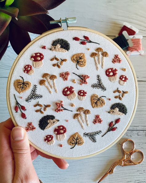 Mushies 🍄🍄🍄‍🟫🍄‍🟫 . . . #embroiderykit #embroidery #embroideryart #embroideryhoop #embroiderydesign #floralembroidery #modernembroidery #embroiderylove #handembroidery #dmcthreads #embroiderypattern #embroideryartist #embroideryhoopart #dmcembroidery #embroiderywork #craftgiftideas #hedgehogembroidery #craftkit #embroiderygiftideas #hoopart #fallvibes #stitchersofinstagram #contemporaryembroidery #hedgehogs #embroideryhoops #embriodery #damngoodstitch #crossstitch #winterembroidery Hedgehog Embroidery Pattern Free, I Love You Embroidery, Masculine Embroidery Designs, Nature Embroidery Inspiration, Embroidery Witchy, Embroidery Display Ideas, Hand Embroidery Gift Ideas, Mushroom Embroidery Pattern, Cottage Core Embroidery