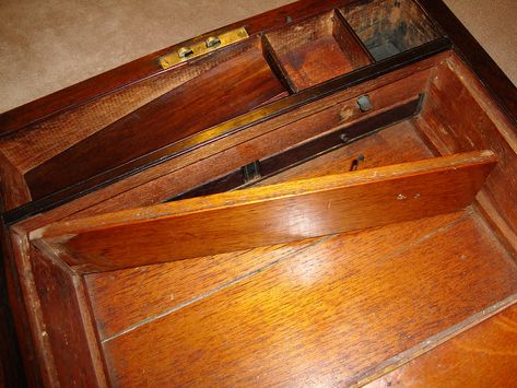 Furniture With Hidden Compartments, Secret Compartment Furniture, Secret Hiding Places, Hidden Spaces, Hidden Compartments, Secret Storage, Desk Drawer, Hidden Rooms, Secret Door