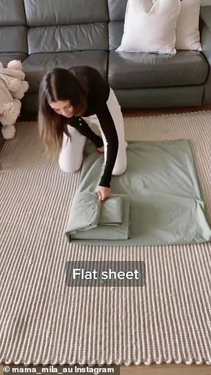 Mum's easy trick for folding your bed linen into 'space-saving' sets | Daily Mail Online Sheet Folding Into Pillowcase, Folding Bed Linen, Folding King Size Sheets, How To Fold Bed Sheet Sets, How To Fold Bedsheets, Fold Bedding Space Saving, How To Fold Flat Sheet, How To Fold Sheets To Save Space, Fold Sheets To Save Space