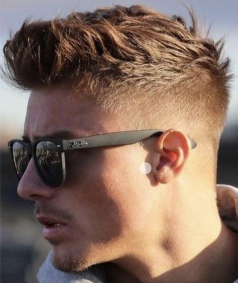 Men Fade Haircut Short, Mens Hairstyles Thick Hair, Men Haircut Styles, Cool Hairstyles For Men, Mens Haircuts Fade, Corte De Cabelo Masculino, Mens Haircuts Short, Short Hairstyle, Short Hair Haircuts