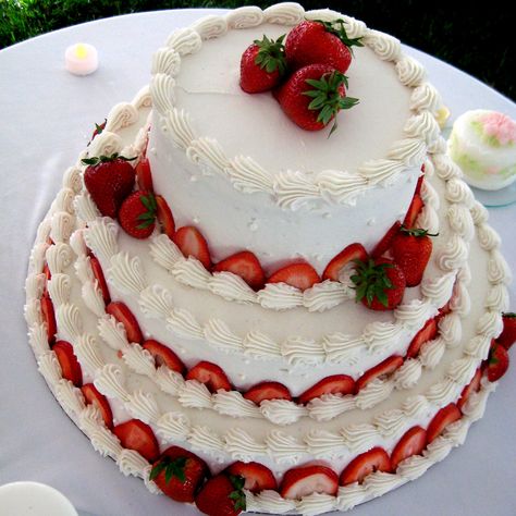 Strawberry Shortcake Wedding Cake | Shanon Barnette | Flickr Strawberry Cake Wedding, Strawberry Wedding Cake, Strawberry Shortcake Birthday Cake, Strawberry Wedding, Strawberry Wedding Cakes, Cream Wedding Cakes, Wedding Strawberries, Strawberry Shortcake Birthday, Strawberry Shortcake Cake