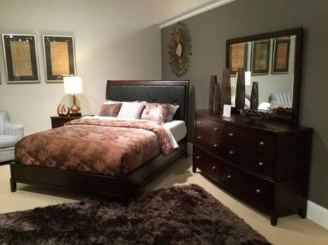 Angle Bed In Corner Ideas, Cornered Bed Ideas, Caddy Corner Bed Ideas Bedrooms, Angled Bed In Corner, Corner Bed With Mirror, Bed Angled In Corner Of Room With Drapes, Bed In The Corner Of The Room Ideas, Queen Bed Caddy Corner, Caddy Corner Master Bed