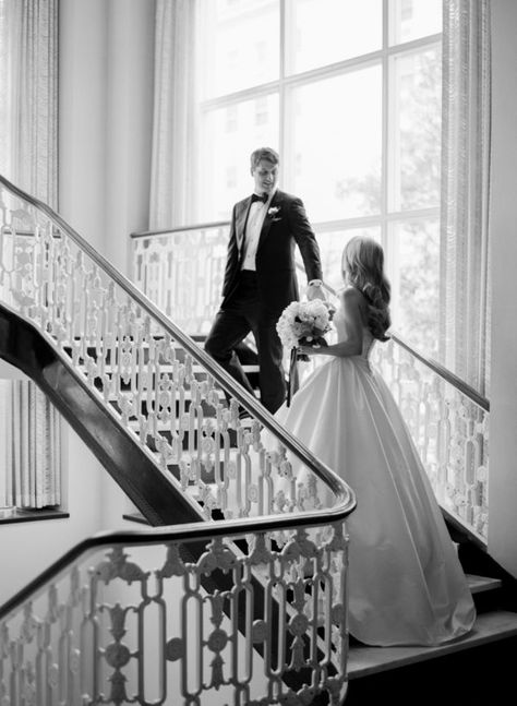 Hot Wedding Pictures, Wedding Photo Ideas Indoor, Weeding Pose Photography, Must Have Wedding Photos Couple, Indoor Wedding Photography, Wedding Photos Indoor, The Greenbrier Resort, Wedding Couple Photo, Indoor Wedding Photos