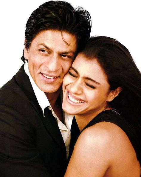 Kajol Shahrukh, Srk Kajol, Shahrukh Khan And Kajol, Vintage Bollywood Aesthetic, 90s Bollywood, Bollywood Couples, Vintage Bollywood, Romantic Photos, Mads Mikkelsen