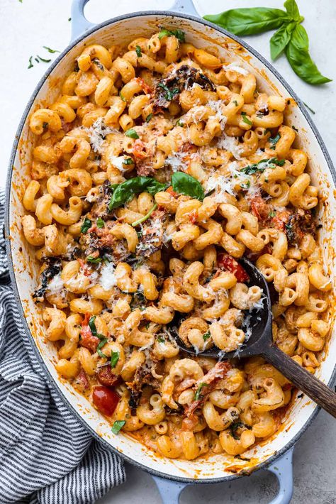 This Boursin pasta is creamy with a distinct zingy bite from the Boursin cheese and sundried tomatoes. It's simple and packed with flavor! Zydeco Pasta Recipe, Dinner Recipes With Boursin Cheese, Borsine Cheese Pasta Recipes, Pasta Bites, Mac And Cheese Dinner, Boursin Cheese Pasta, Boursin Pasta Recipe, Boursin Pasta, Boursin Cheese Recipes