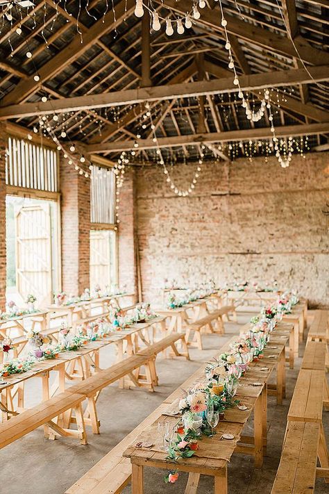 Small Private Wedding, Country Wedding Pictures, Country Wedding Reception, Outdoor Country Wedding, Camping Wedding, Summer Camp Wedding, Vegan Wedding, Country Style Wedding, Wedding Mandap