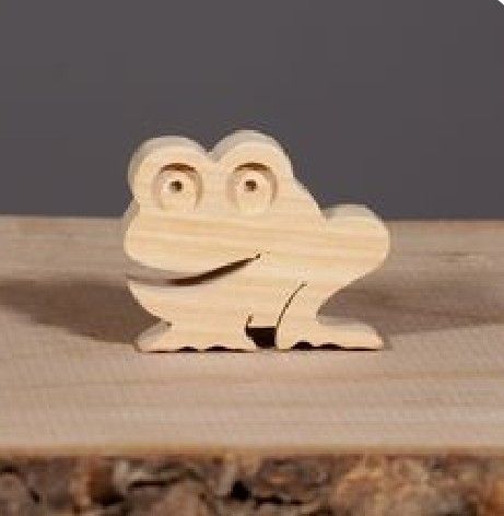 Art Sculpture En Bois, Wooden Frog, Frog Toy, Wooden Toy Cars, Making Wooden Toys, Frog Crafts, Handmade Wooden Toys, Wood Animal, Carving Patterns