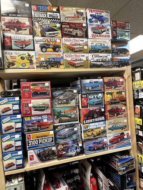 Model Kits In Store - Hobby Bunker Revell Model Cars, Model Making Tools, Revell Model Kits, Modelling Tips, Model Ship Kits, Wooden Model Kits, Plastic Model Kits Cars, Ford 4x4, Monogram Models