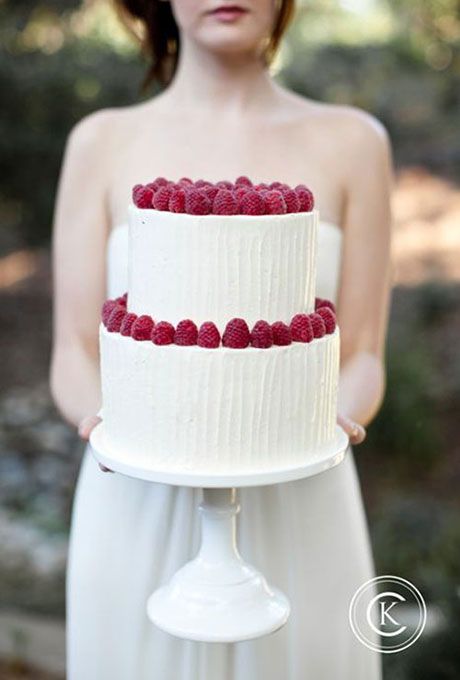 Berry Wedding Cake, Raspberry Wedding, Fruit Wedding Cake, Berry Wedding, Floral Wedding Cakes, Berry Cake, Chocolate Wedding Cake, Raspberry Cake, Wedding Cake Rustic