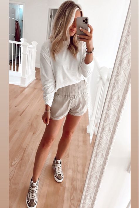 Spring fashion. Ootd. Casual style. Street style. Gucci High Top Sneakers Outfit, Coach Sneakers Outfit For Women, Gucci Tennis Shoes Outfit Women, Gucci Shoes Sneakers Outfit, Sneakers Target, Gucci Sneakers Outfit, High Top Sneakers Outfit, Gucci High Top Sneakers, Amazon Shorts