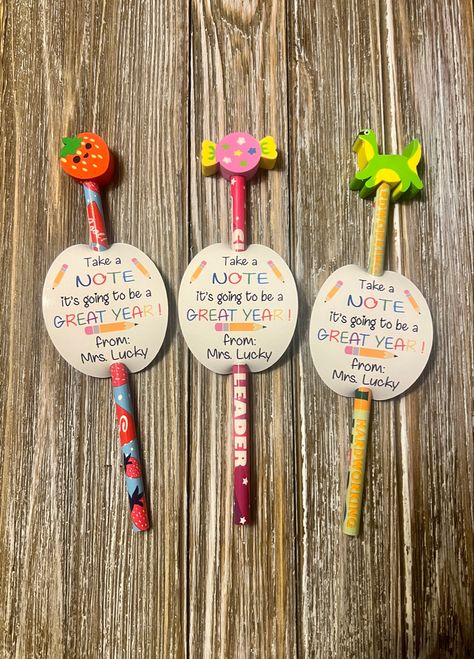 Back To School Pencil Gift, Kids Giveaways Ideas, Pencil Gifts For Students, Birthday Pencils, Cute Pencils, Back To School Gifts For Kids, Pencil And Eraser, Student Birthday Gifts, School Giveaways