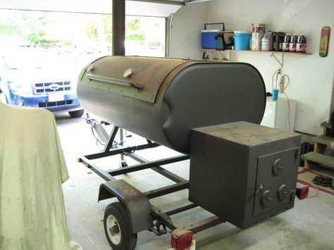 275 Gallon smoker advice - The BBQ BRETHREN FORUMS. Oil Tank Smoker, Homemade Smokers, Pig Cooker, Oil Drum Bbq, Bbq Diy, Build A Smoker, Smoker Build, Backyard Bbq Pit, Custom Smokers