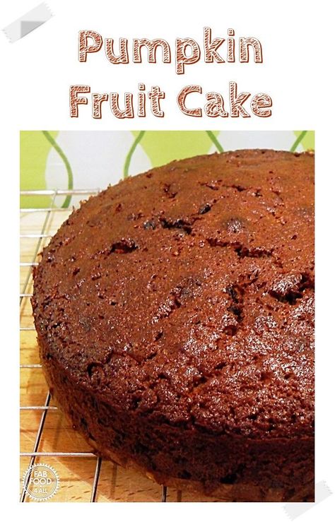 Gluten Free Christmas Cake Recipe, Gluten Free Christmas Cake, Rich Fruit Cake, Pumpkin Fruit, Up Pumpkin, Pumpkin Cake Recipes, Easy Christmas Treats, Pumpkin Carvings, Fruitcake Recipes