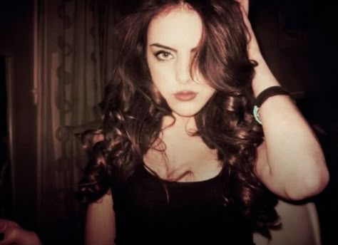 Jade Victorious, Jade West Victorious, Uk Icon, Liz Gilles, Beck Oliver, Victorious Cast, Queen Liz, Jade West, Liz Gillies