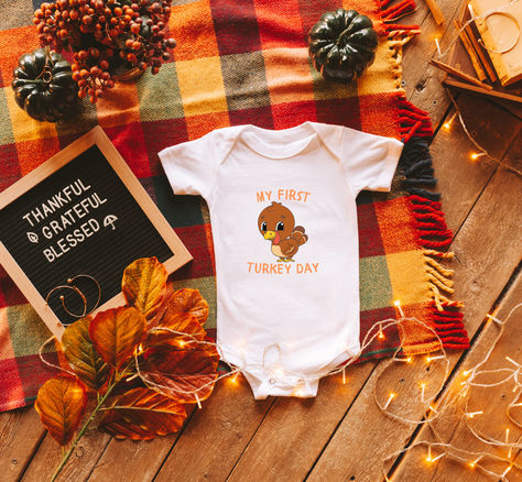 Dress your adorable baby in this Thanksgiving themed onesie! Your sweet little Turkey will be the talk of Thanksgiving dinner! Babys First Thanksgiving, My First Thanksgiving, Baby Turkey, Thanksgiving Baby, First Thanksgiving, Grateful Thankful Blessed, Butcher Paper, Unique Ornament, Light And Dark