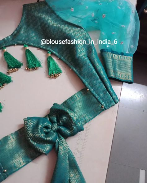 Fabric Blouse Design, Lace Blouse Design, Netted Blouse Designs, Latest Bridal Blouse Designs, Boat Neck Blouse Design, Blouse Designs Catalogue, Latest Blouse Designs Pattern, Best Blouse Designs, New Saree Blouse Designs