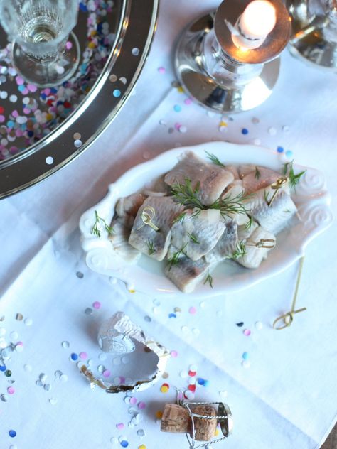 Herring In Wine Sauce, Pickled Herring Recipe, Herring Salad, Pickled Herring, Lactose Free Recipes, Specific Carbohydrate Diet, Champagne Vinegar, Homemade Pickles, Carbohydrate Diet