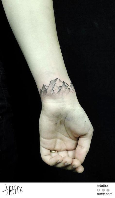 Dilemma - mountains, forest, and ocean would all look like, but I only have 2 wrists Berg Tattoo, Cat Tattoos, Small Wrist Tattoos, Tiny Tattoo, Mountain Tattoo, Diy Tattoo, Tattoo Life, Tattoo Flash, Skin Art